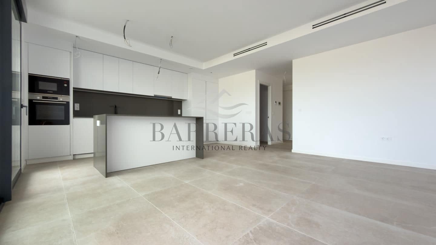 2 slaapkamer Flat te koop in Benidorm met zwembad garage - € 475.000 (Ref: 9889428)