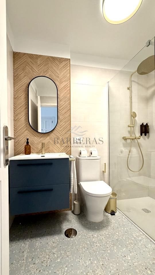 Piso de 1 habitación en El Medano en venta - 275.000 € (Ref: 9958821)