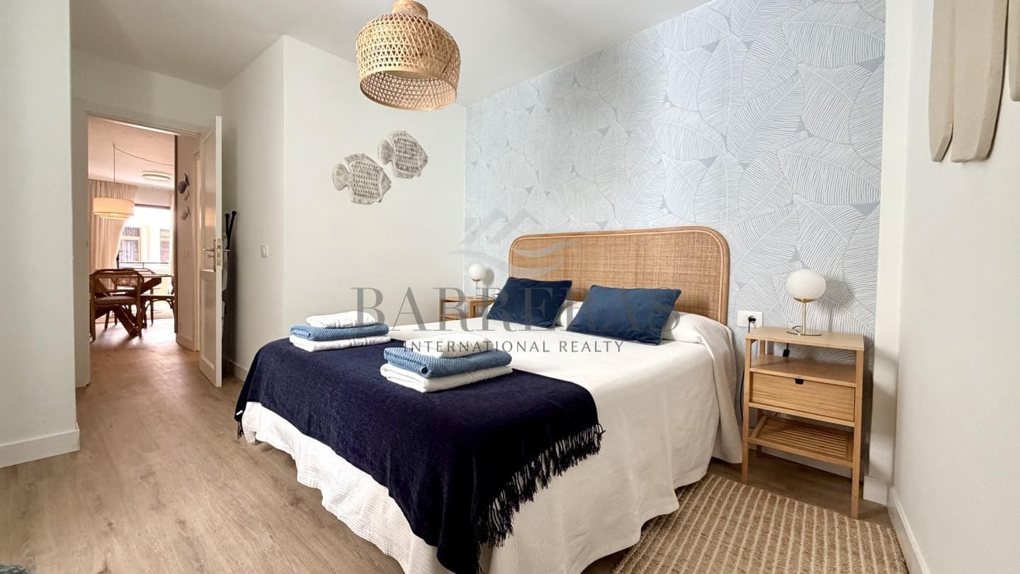 Piso de 1 habitación en El Medano en venta - 275.000 € (Ref: 9958821)