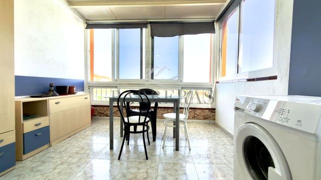 1 soveværelse Lejlighed til salg i Los Cristianos, Arona med swimmingpool - € 220.000 (Ref: 9973972)