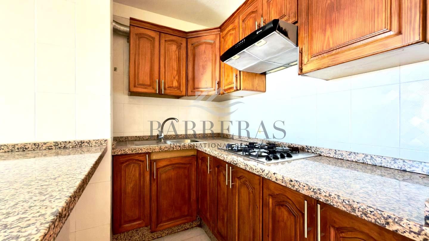 1 bedroom Flat for sale in Los Cristianos with pool - € 220,000 (Ref: 9973972)