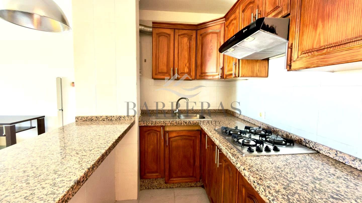 1 bedroom Flat for sale in Los Cristianos with pool - € 220,000 (Ref: 9973972)