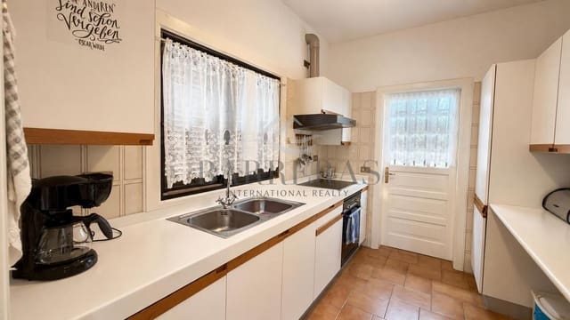 3 soveværelse Villa til salg i Costa del Silencio, Arona med swimmingpool garage - € 470.000 (Ref: 9996407)