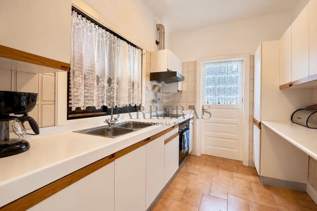 3 soveværelse Villa til salg i Costa del Silencio, Arona med swimmingpool garage - € 470.000 (Ref: 9996407)