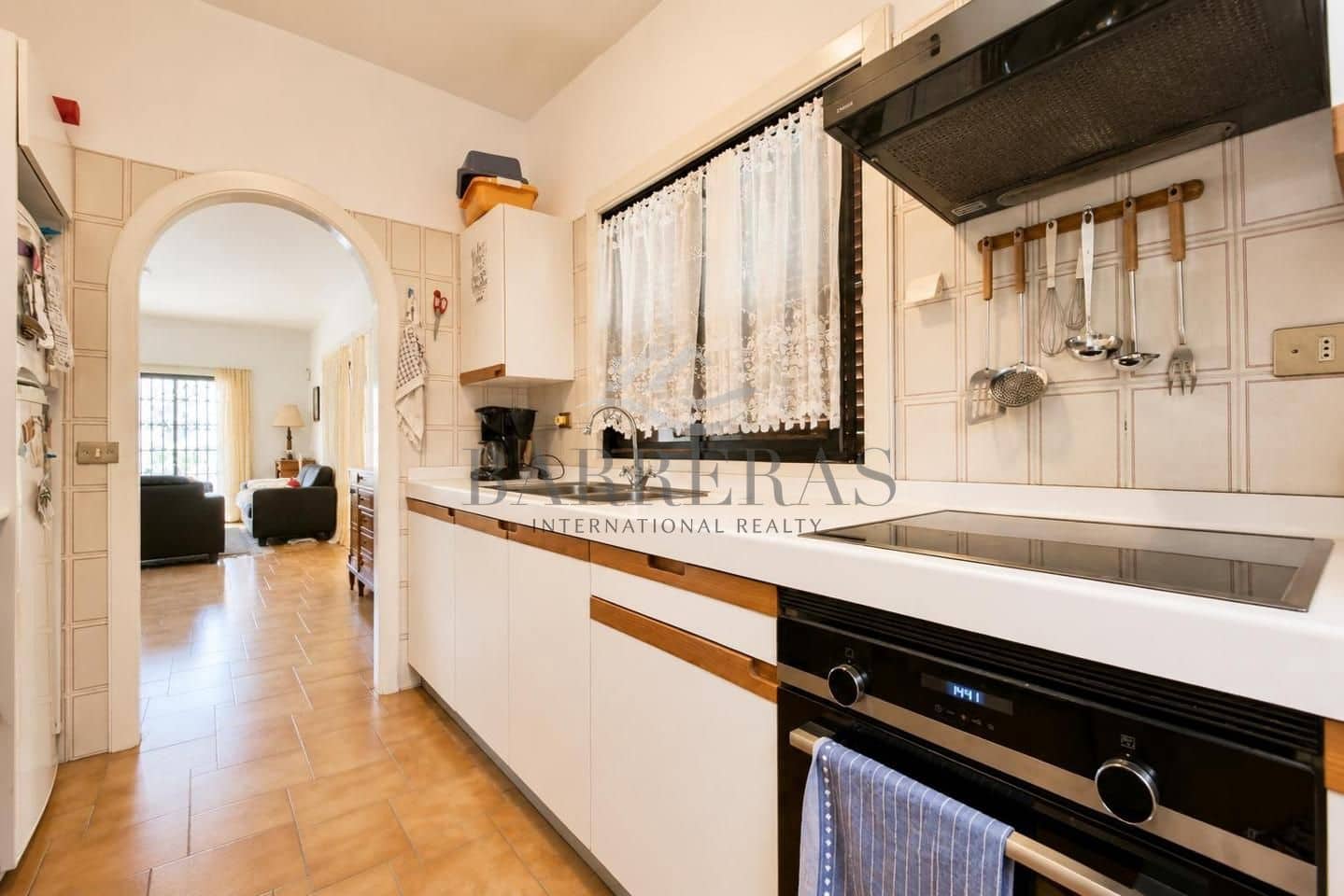 3 soveværelse Villa til salg i Costa del Silencio med swimmingpool garage - € 470.000 (Ref: 9996407)