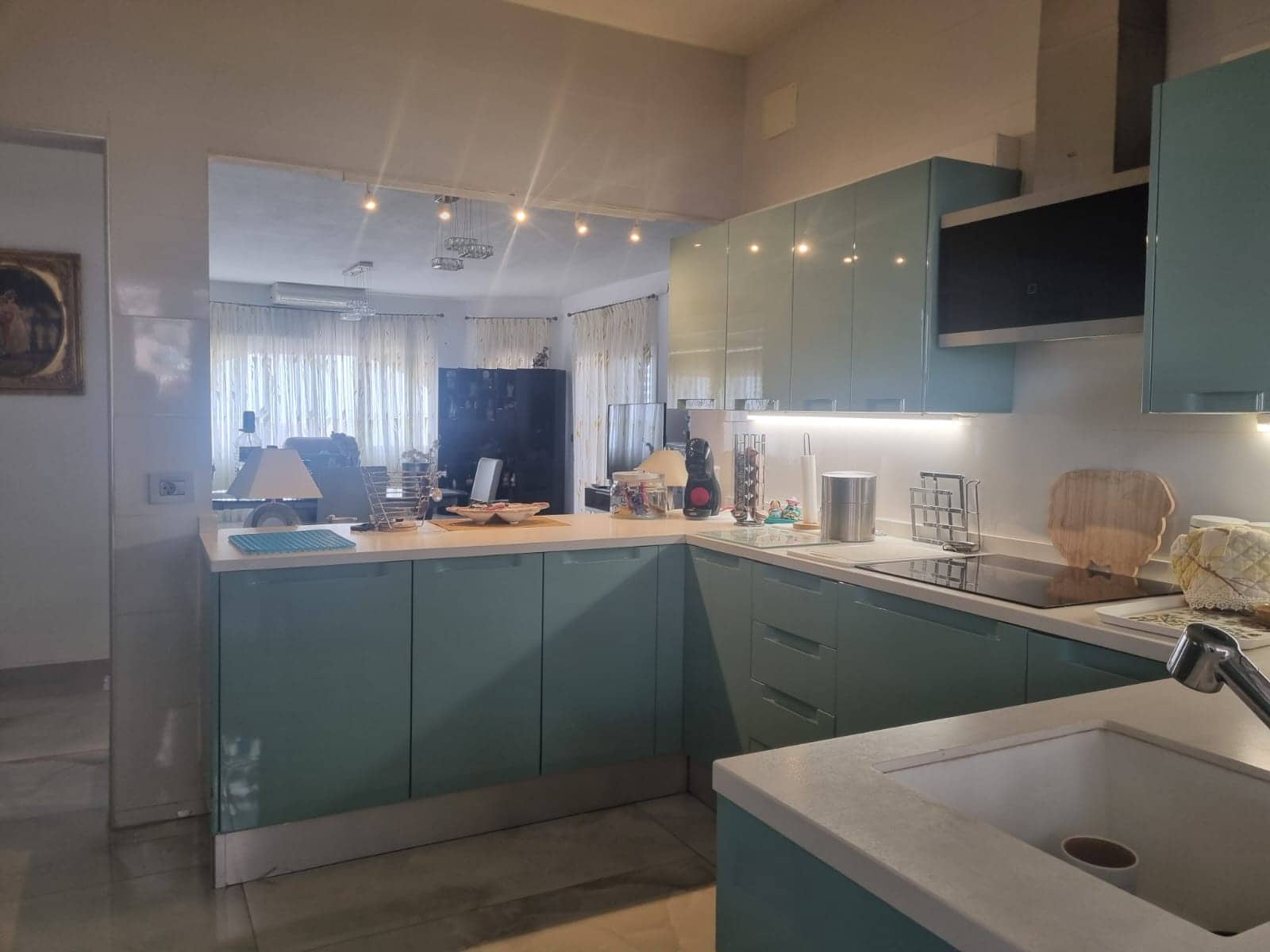 3 bedroom Villa for sale in San Isidro de Abona with pool garage - € 670,000 (Ref: 10004408)