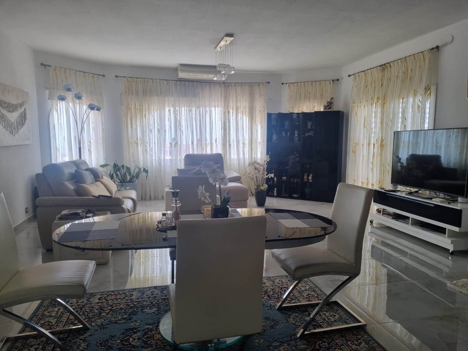 3 bedroom Villa for sale in San Isidro de Abona with pool garage - € 670,000 (Ref: 10004408)