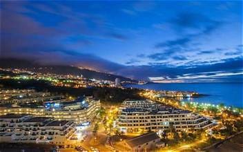 Restaurant/Bar til salg i Playa de las Américas, Adeje - € 330.000 (Ref: 10021614)