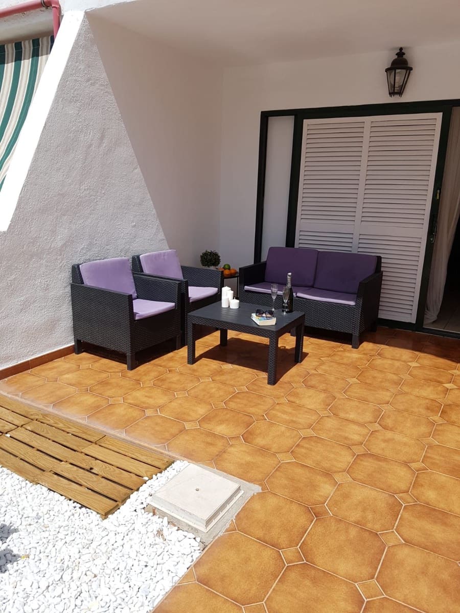 Estúdio para venda em Los Cristianos com piscina - 195 000 € (Ref: 10100491)