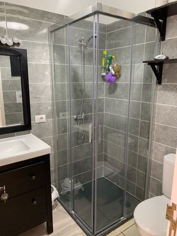 Estúdio para venda em Los Cristianos, Arona com piscina - 195 000 € (Ref: 10100491)