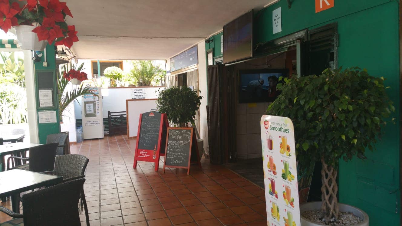 Restaurant/Bar til salgs i Los Cristianos med svømmebasseng - € 85 000 (Ref: 6200298)