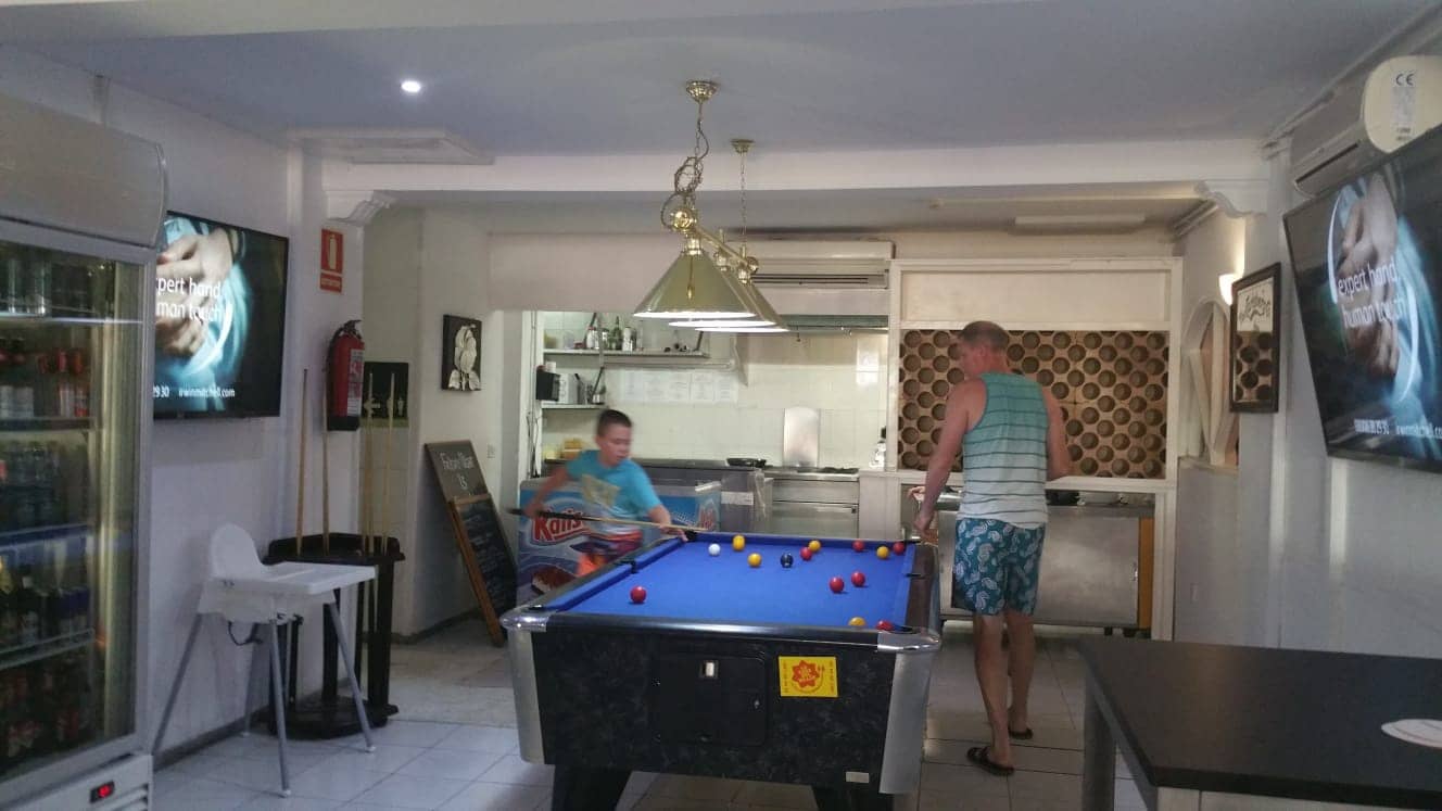 Restaurant/Bar til salgs i Los Cristianos med svømmebasseng - € 85 000 (Ref: 6200298)