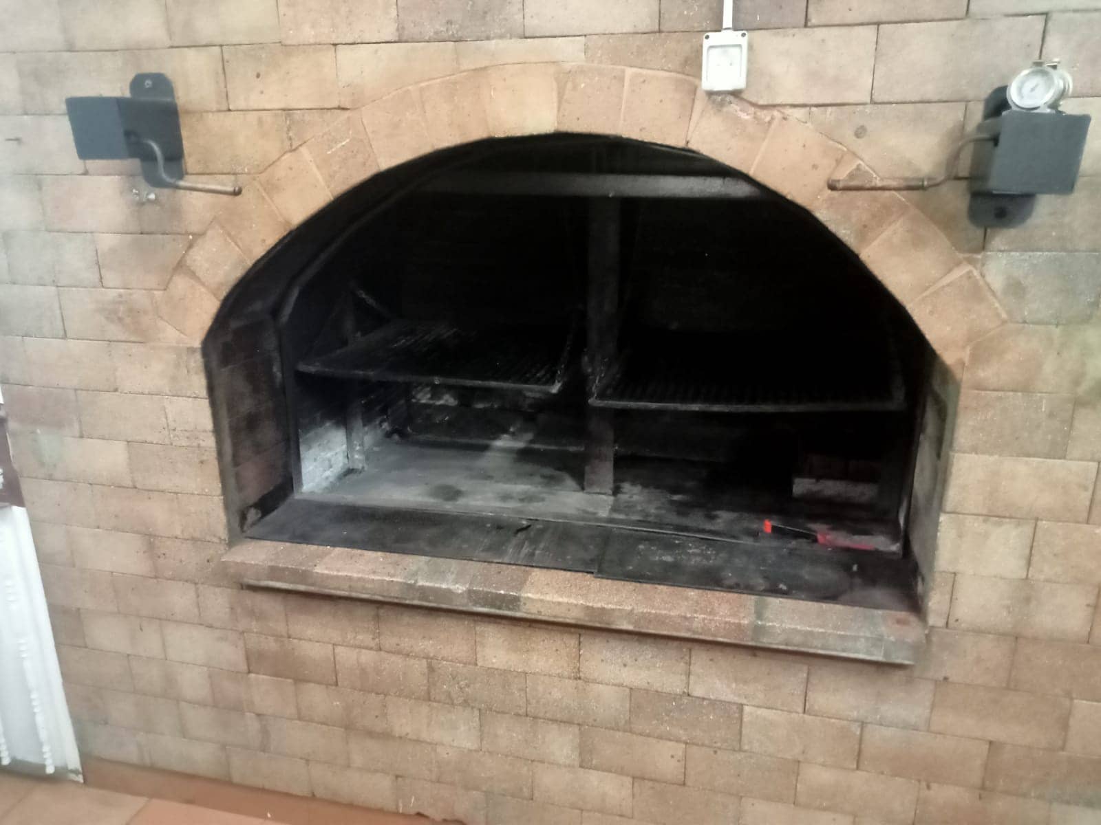 Restaurant/bar te koop in Guia de Isora - € 140.000 (Ref: 8509237)