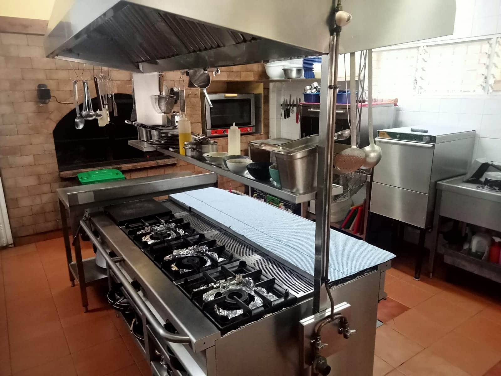 Restaurant/bar te koop in Guia de Isora - € 140.000 (Ref: 8509237)