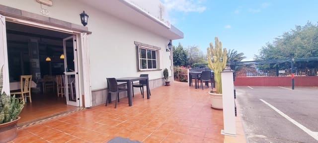 Ravintola/baari myytävänä paikassa Guía de Isora - 140 000 € (Ref: 8509237)