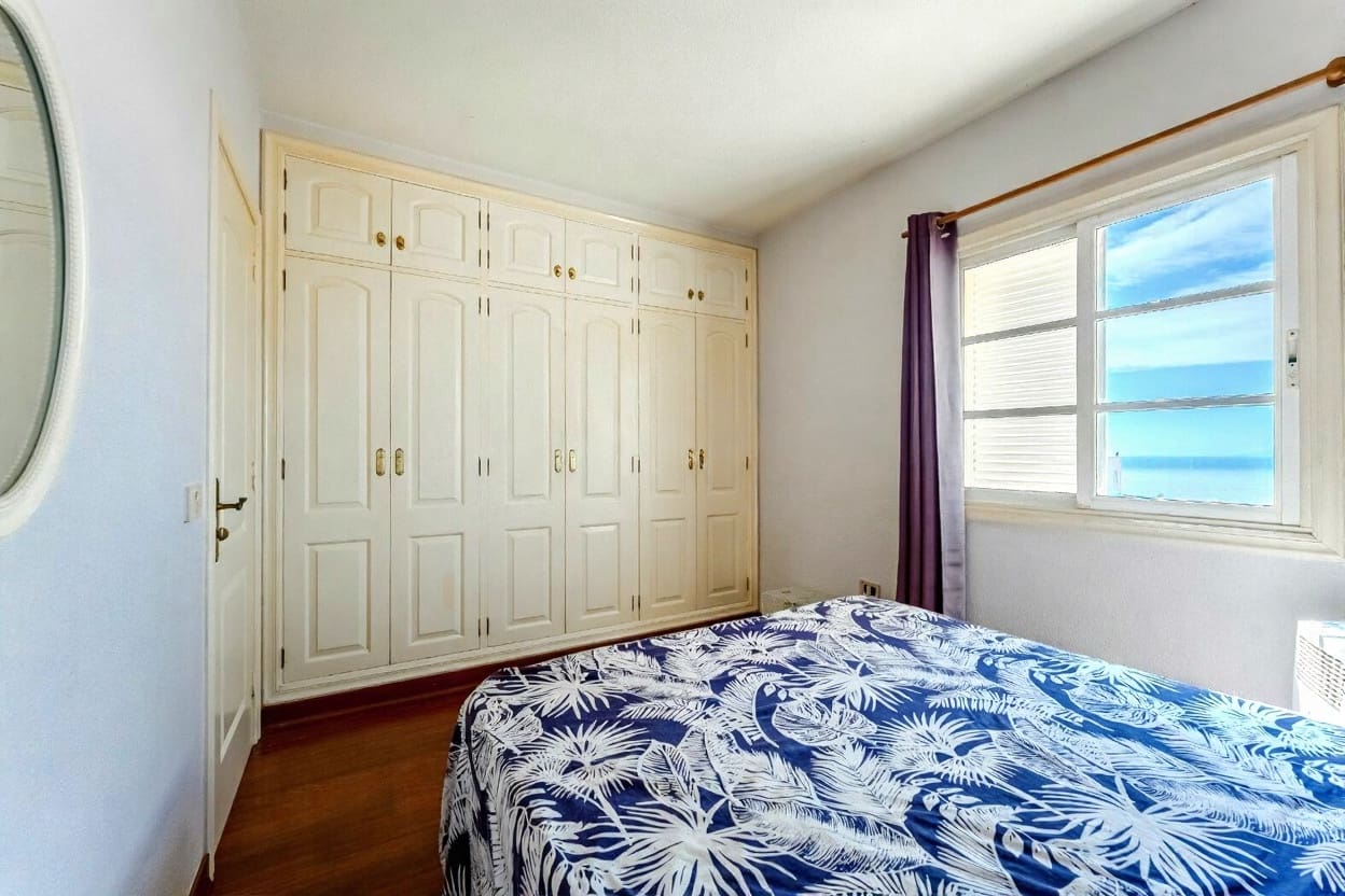 3 soverom Hus til salgs i Costa Adeje med svømmebasseng garasje - € 750 000 (Ref: 9379563)