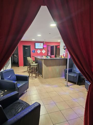 Empresa para venda em Playa de las Americas, Arona - 69 000 € (Ref: 9386102)