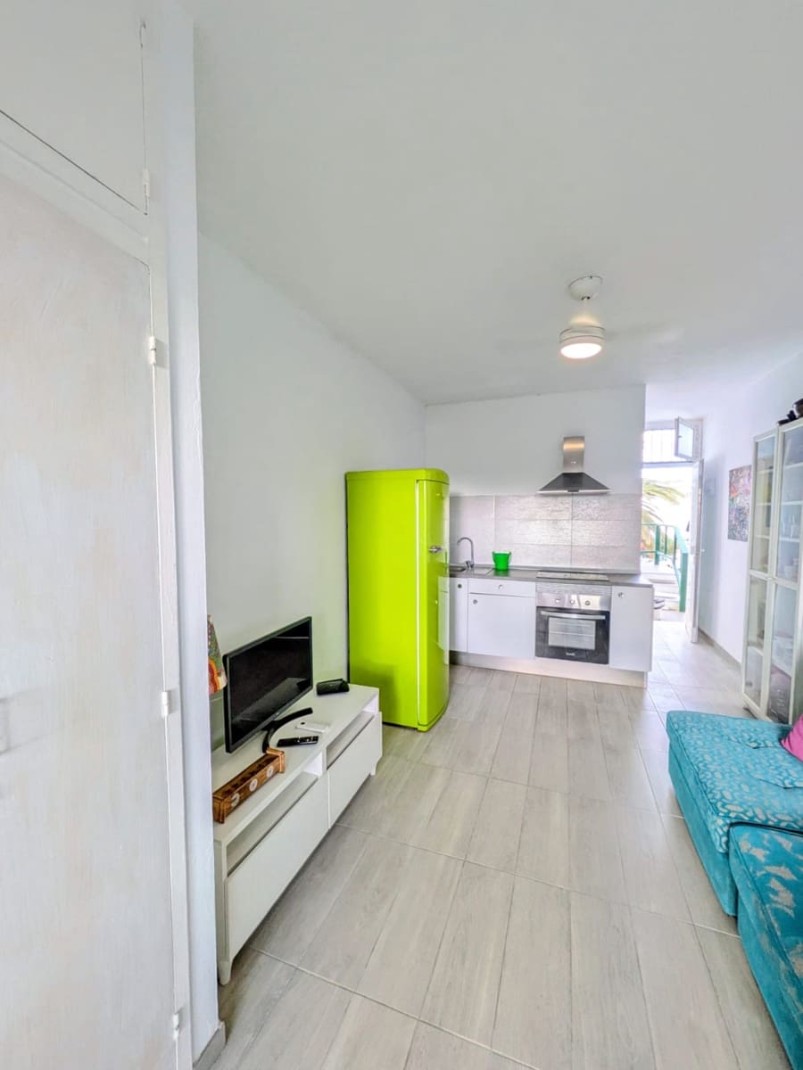 Studio zu verkaufen in Costa del Silencio mit Pool - 138.000 € (Ref: 9394276)