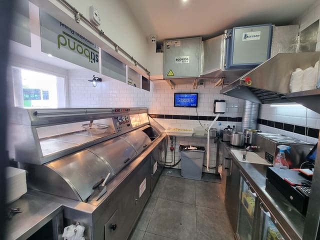 Företag till salu i Los Cristianos, Arona - 170 000 € (Ref: 9395408)