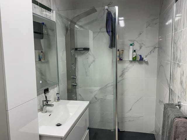 1 soverom Leilighet til salgs i Los Cristianos, Arona med svømmebasseng - € 299 950 (Ref: 9541757)