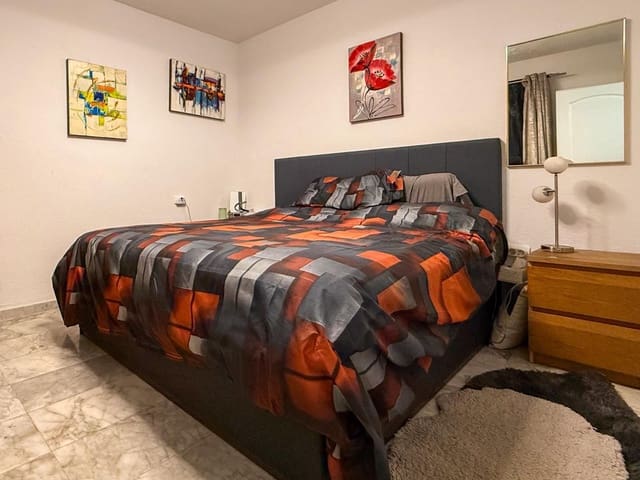 1 soverom Leilighet til salgs i Los Cristianos, Arona med svømmebasseng - € 299 950 (Ref: 9541757)