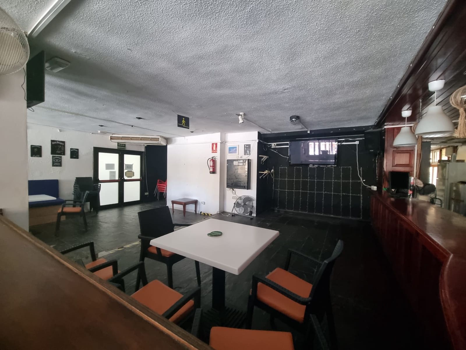 Restaurang/Bar till salu i Costa Adeje med pool - 39 950 € (Ref: 9667119)