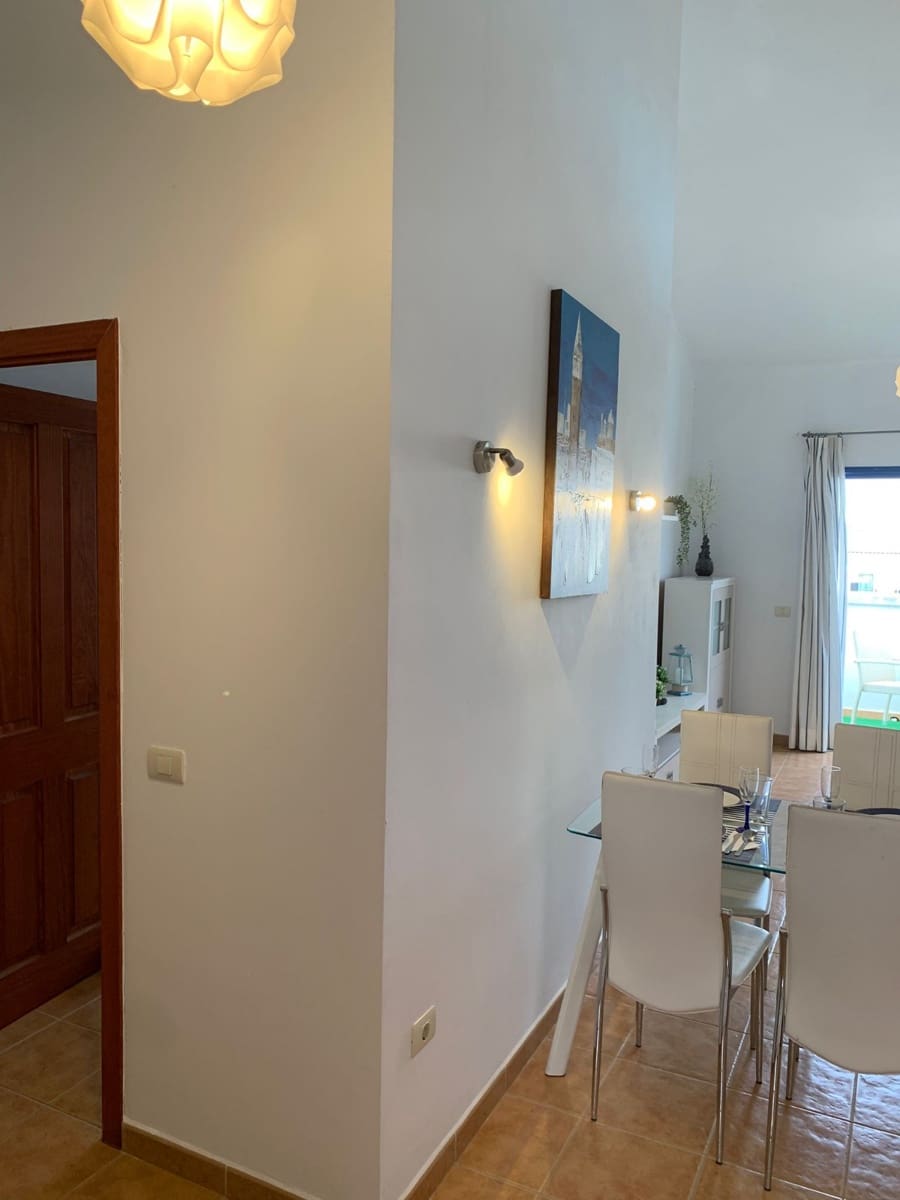 2 soveværelse Penthouse til salg i Llano del Camello med swimmingpool garage - € 265.000 (Ref: 9747361)