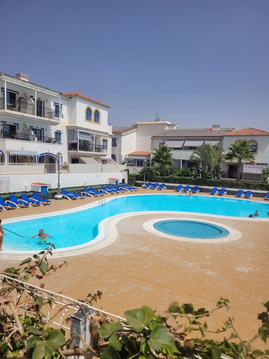 2 soveværelse Penthouse til salg i Llano del Camello med swimmingpool garage - € 265.000 (Ref: 9747361)