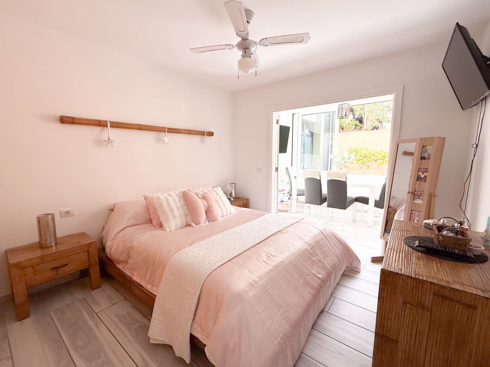 2 soverom Leilighet til salgs i Los Cristianos med svømmebasseng - € 350 000 (Ref: 9759513)