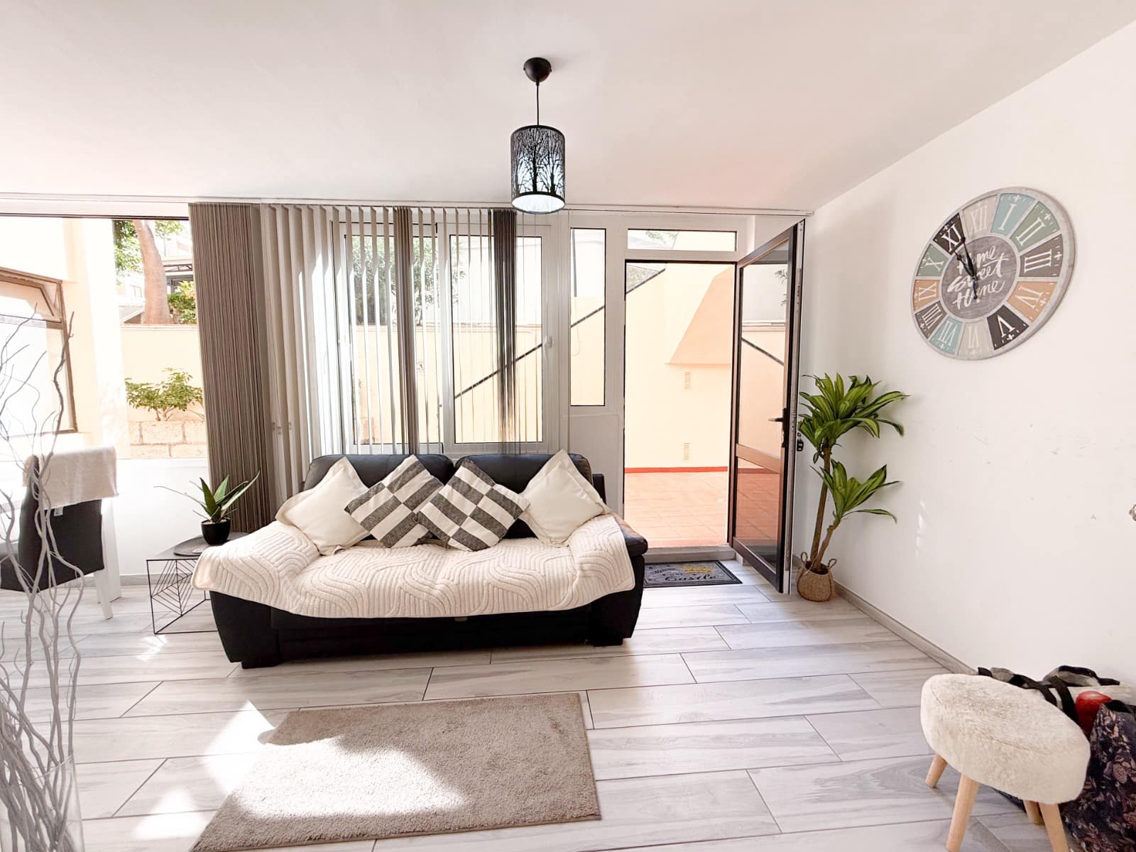 2 soverom Leilighet til salgs i Los Cristianos med svømmebasseng - € 350 000 (Ref: 9759513)