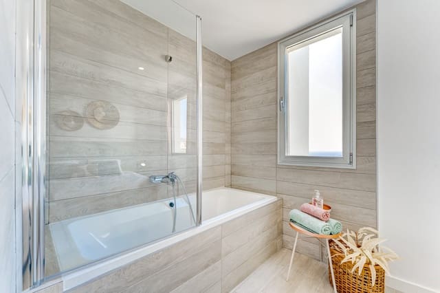 3 slaapkamer Appartement te koop in Playa Paraiso, Adeje met zwembad garage - € 660.000 (Ref: 9873873)