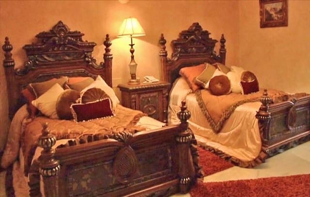 7 soveværelse Villa til salg i Nueva Andalucia med swimmingpool garage - € 28.000.000 (Ref: 5167830)