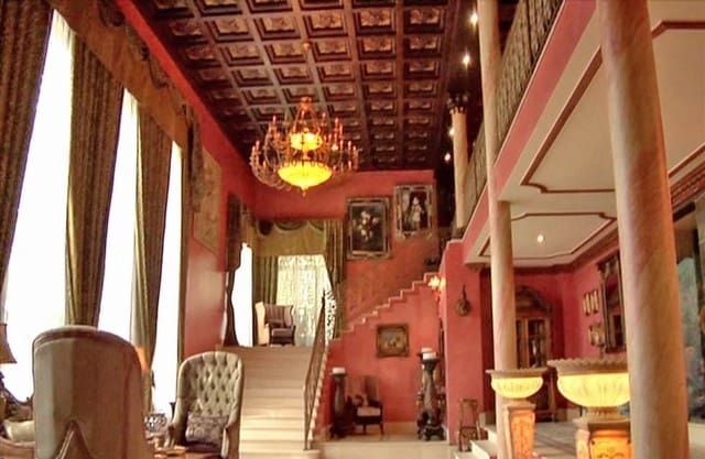 7 soveværelse Villa til salg i Nueva Andalucia med swimmingpool garage - € 28.000.000 (Ref: 5167830)