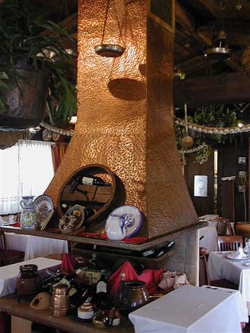 Restaurang/Bar till salu i Las Brisas, Marbella med garage - 5 200 000 € (Ref: 5168184)