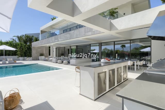 9 soveværelse Villa til salg i Las Brisas, Marbella med swimmingpool garage - € 11.800.000 (Ref: 5168277)