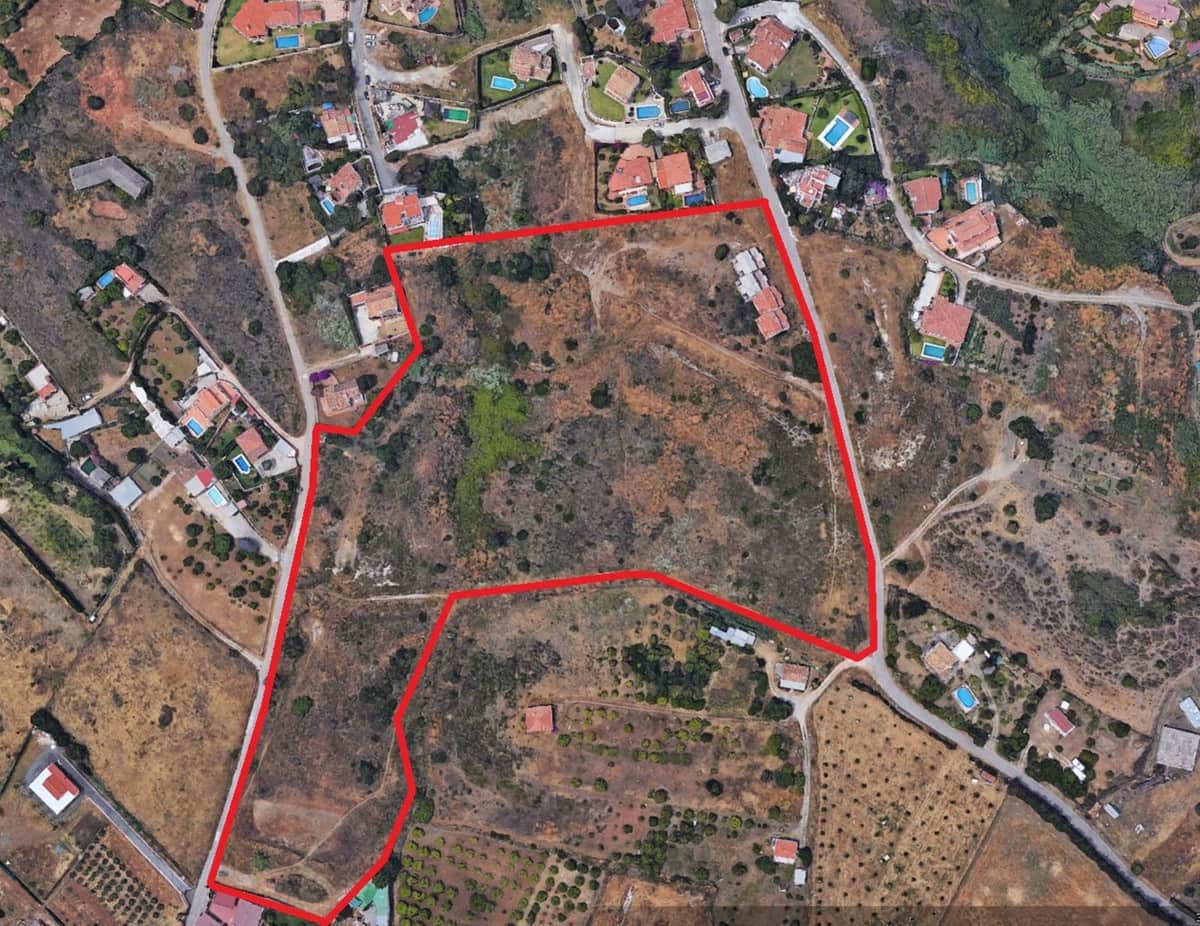 Ubebygd land til salgs i Estepona - € 7 878 500 (Ref: 5266002)