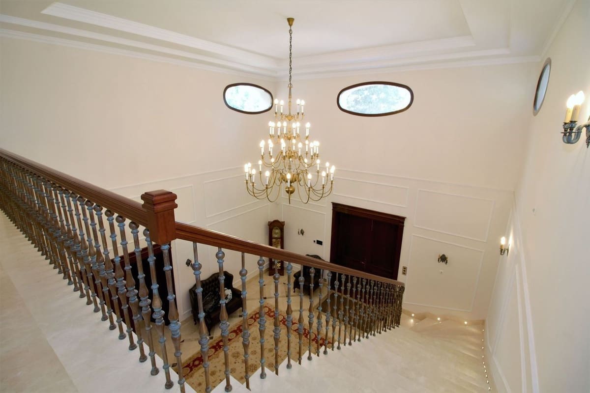 5 sypialnia Willa na sprzedaż w Guadalmina z basenem garażem - 10 200 000 € (Ref: 5266411)