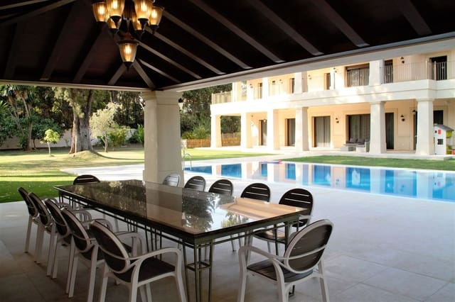 5 sypialnia Willa na sprzedaż w Guadalmina Baja, Marbella z basenem garażem - 10 200 000 € (Ref: 5266411)