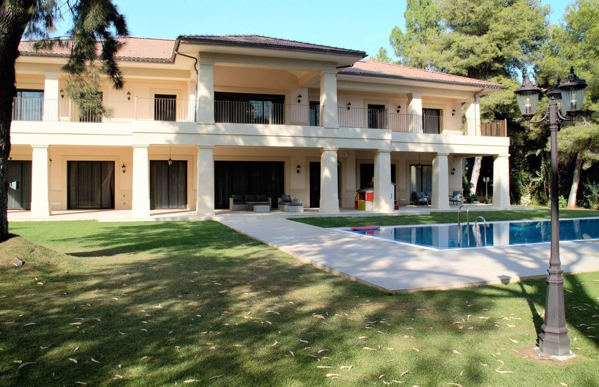 5 sypialnia Willa na sprzedaż w Guadalmina z basenem garażem - 10 200 000 € (Ref: 5266411)