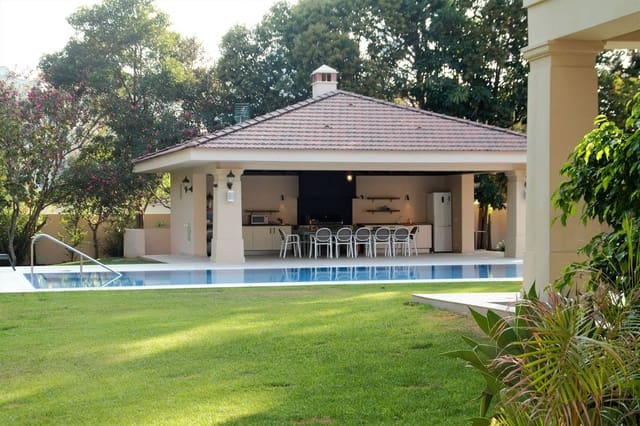 5 sypialnia Willa na sprzedaż w Guadalmina Baja, Marbella z basenem garażem - 10 200 000 € (Ref: 5266411)