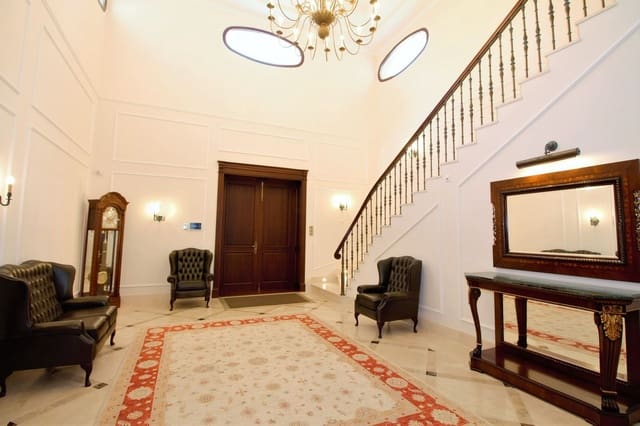 5 sypialnia Willa na sprzedaż w Guadalmina Baja, Marbella z basenem garażem - 10 200 000 € (Ref: 5266411)