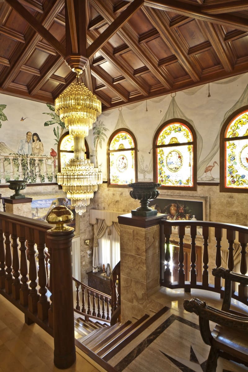 7 sypialnia Willa na sprzedaż w Puerto Banus z basenem garażem - 10 000 000 € (Ref: 5282599)