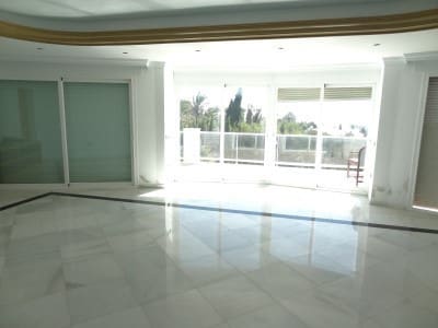 24 sypialnia Willa na sprzedaż w Atalaya-Isdabe z basenem garażem - 17 500 000 € (Ref: 5296117)