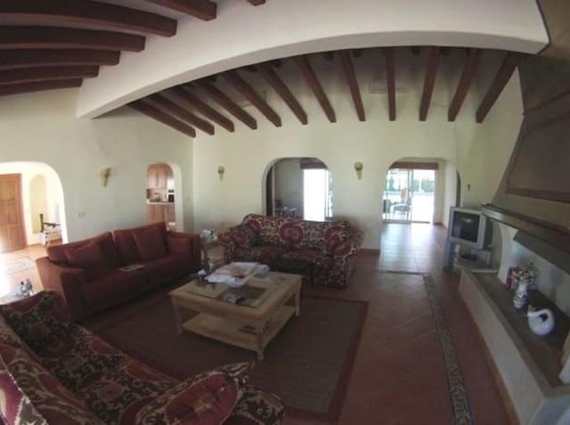 8 soveværelse Villa til salg i Puerto Banus, Marbella - € 12.000.000 (Ref: 5592482)