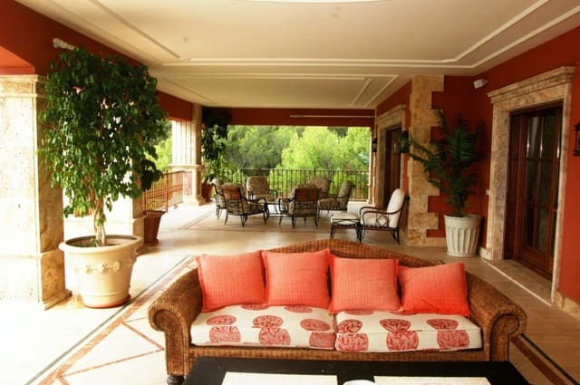 10 soveværelse Villa til salg i Sierra Blanca, Marbella med swimmingpool garage - € 16.000.000 (Ref: 5592488)