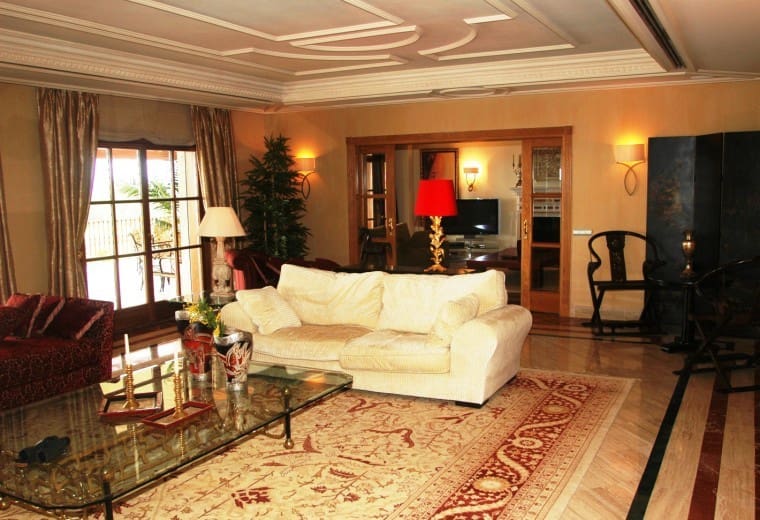 10 chambre Villa/Maison à vendre à Golden Mile avec piscine garage - 16 000 000 € (Ref: 5592488)