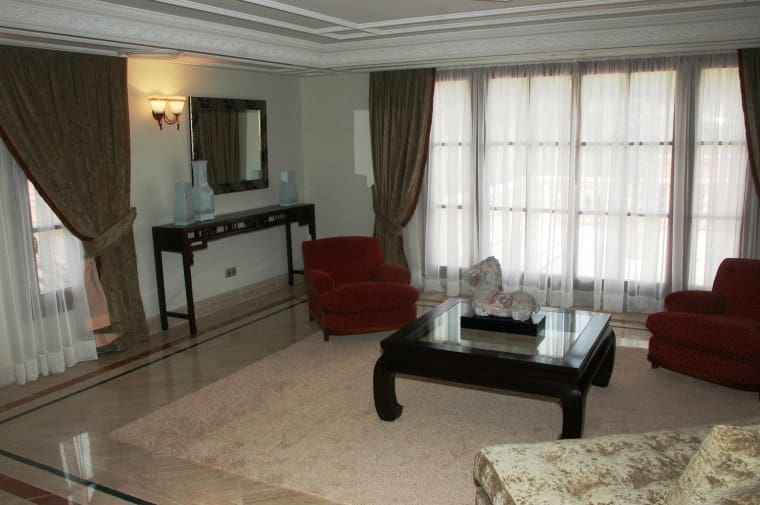 10 chambre Villa/Maison à vendre à Golden Mile avec piscine garage - 16 000 000 € (Ref: 5592488)