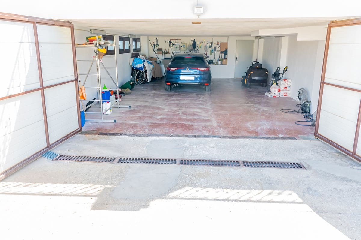 5 sovrum Villa till salu i Guadalmina med pool garage - 8 450 000 € (Ref: 6471265)