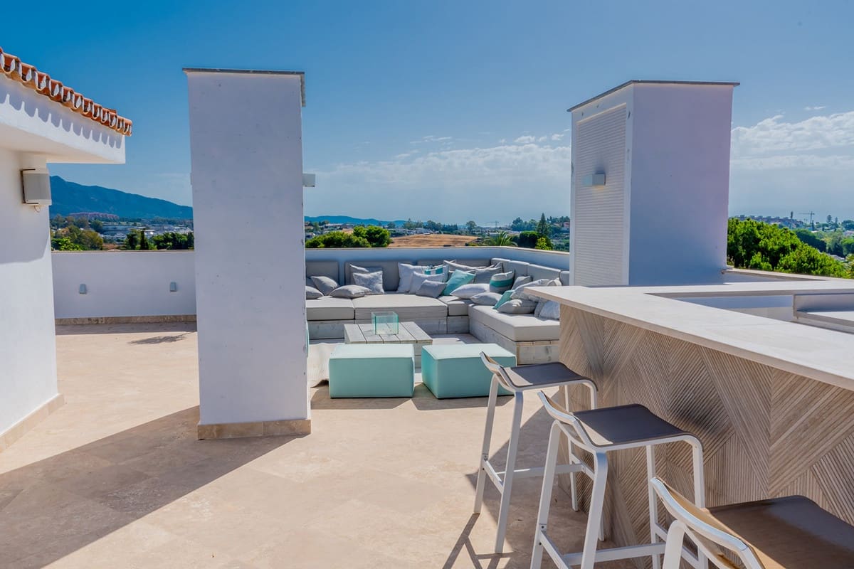 5 sovrum Villa till salu i Guadalmina med pool garage - 8 450 000 € (Ref: 6471265)