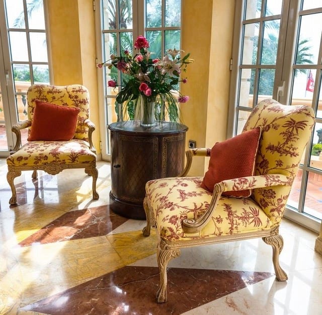 10 bedroom Villa for sale in Mijas with pool - € 38,000,000 (Ref: 6471324)